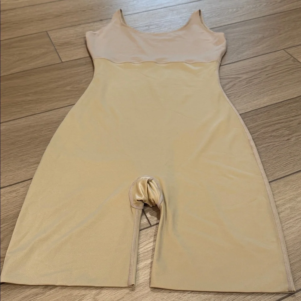 SPANX Hide & Sleek Slip-Suit Shapewear Nude size L Sara Blakely Holiday - Picture 3 of 8